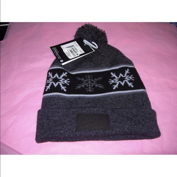 NIKE Men’s Beanie Hat NWT - Picture 2 of 2